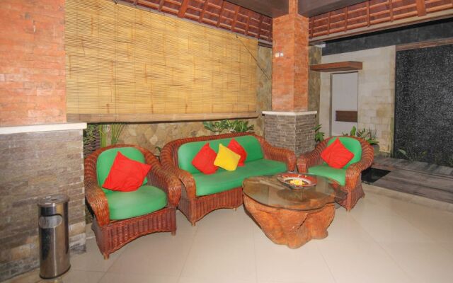 巴厘岛登巴萨艾里萨努尔新路伍拉赖402号酒店(Airy Sanur Bypass Ngurah Rai 402 Bali)