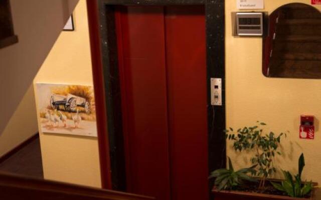 Krona Hotel - Domzale
