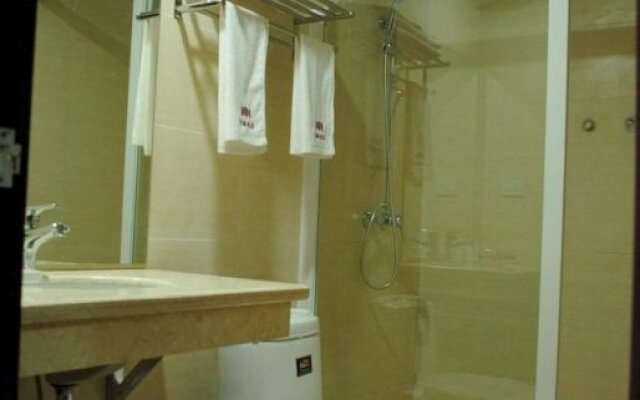 Libo Juyuan Hotel