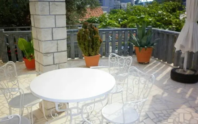 Rooms Villa Desa