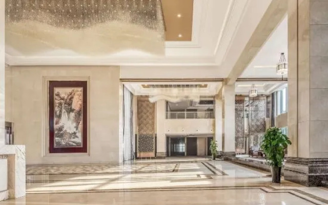 Xiaolangdi Zhongzhou International Hotel