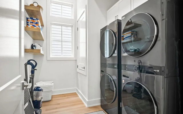 Pelican Place 108 RET