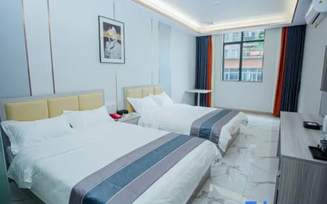 Star Hotel