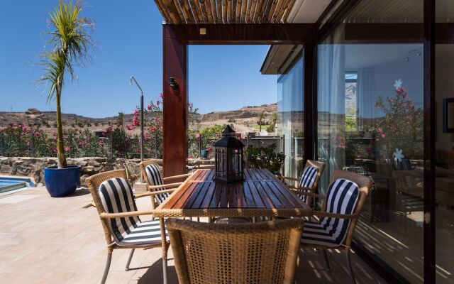 Sunset Villa
