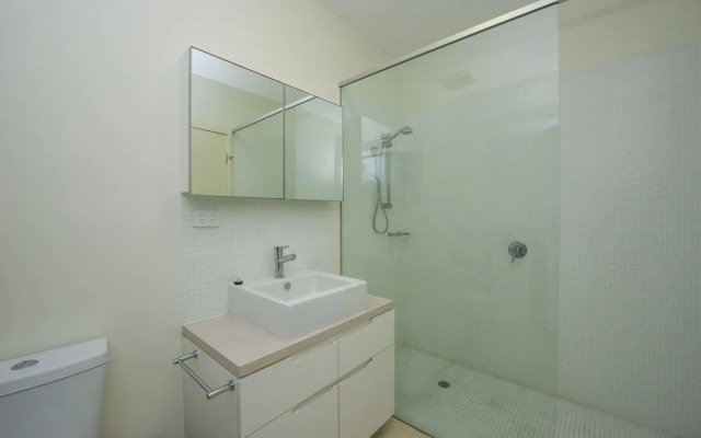 1 Bright Point Apartment 1502