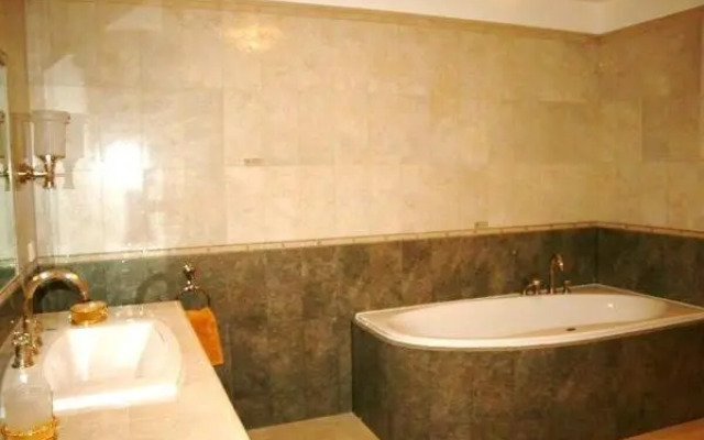 Luxury Apartment In Versace Style