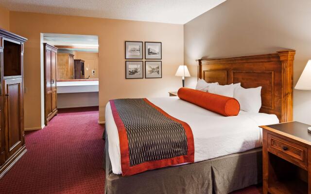 Best Western Plus King's Inn & Suites