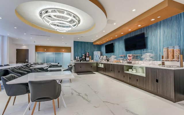 EST Hotel