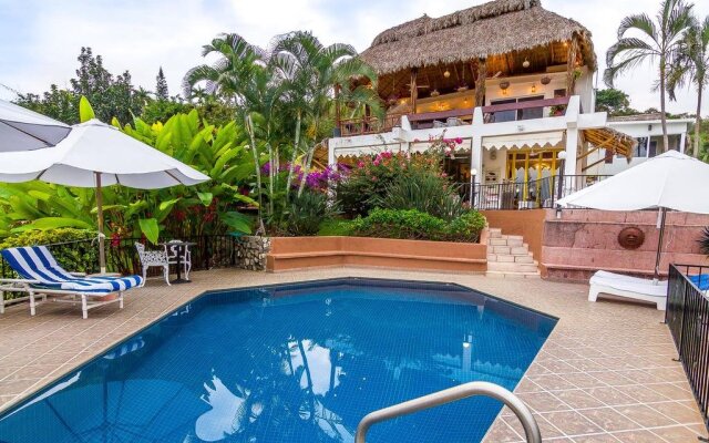 Villa Del Bosque