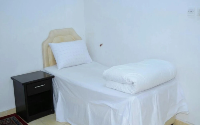 Al Eairy Furnished Apartments Nariyah 3