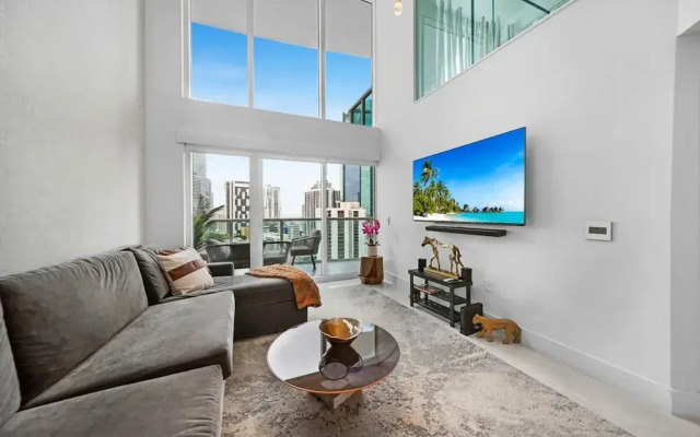 Sunbeam Plush 2 Story Loft