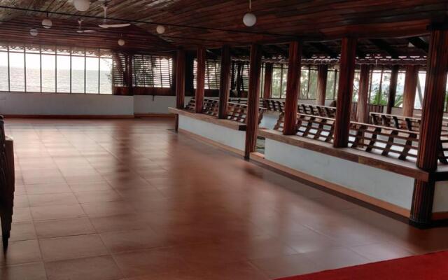Esha Heritage Inn