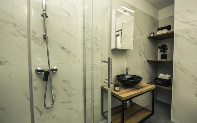 Ani Smil i in Smil i