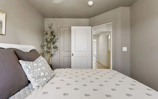 Chateau Bleu 4 Bedroom Townhouse