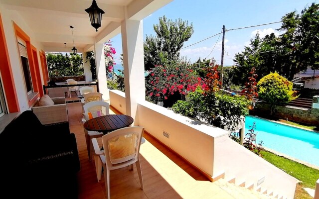 Rafaella Resort