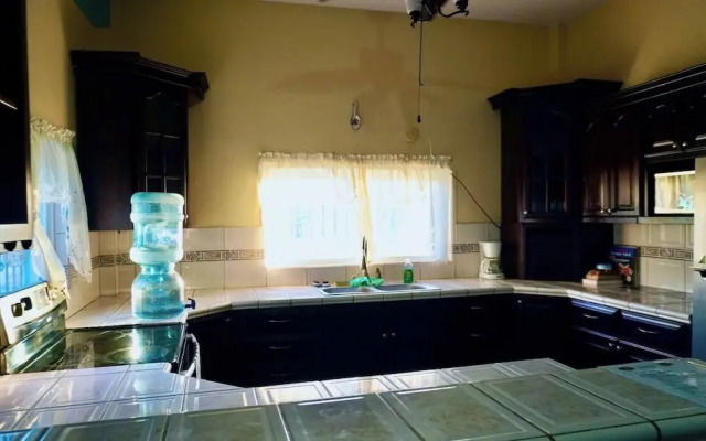 See Belize Waterside Sea View 2-bedroom Apartment w Balcony, Pool & Deck 2nd FL