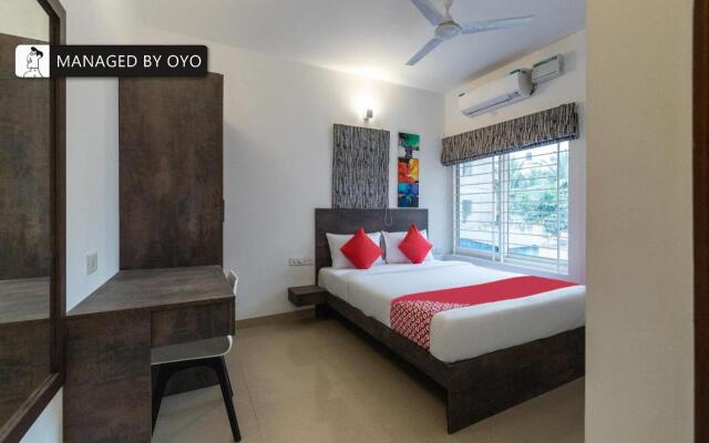 Super OYO Townhouse 1225 Chethana Inn