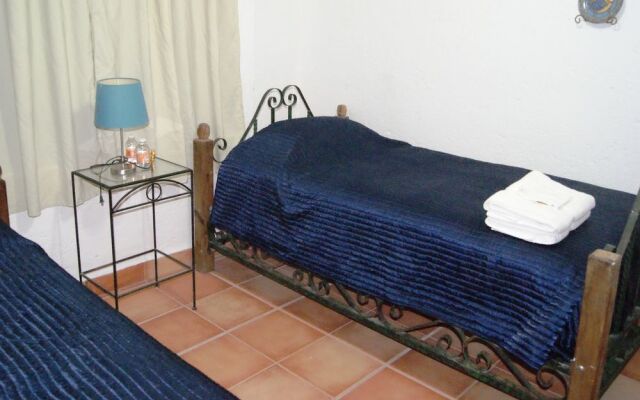 3BR Mexican Villa by TA