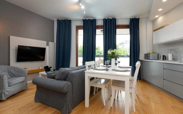 Modern apartment with pool