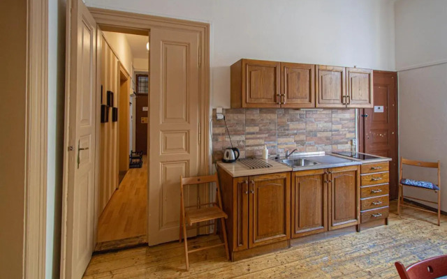 For celebrations spacious 3BDR apartment with balcony