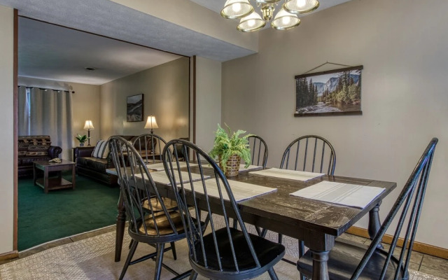 Pinecrest Townhomes