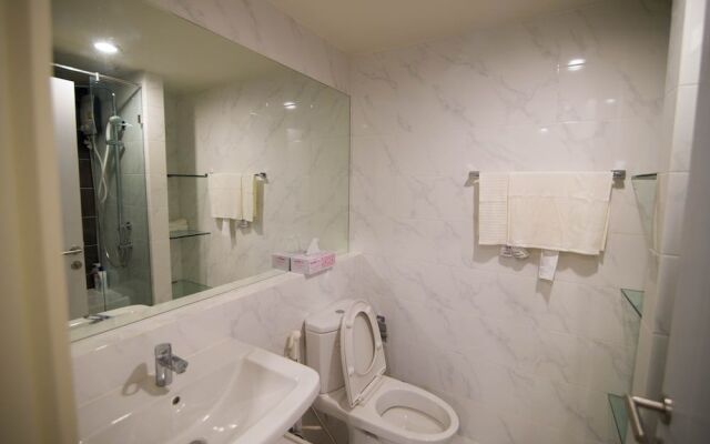 Apartment BTS On Nut, Convenience Store Nearby - bkmono10