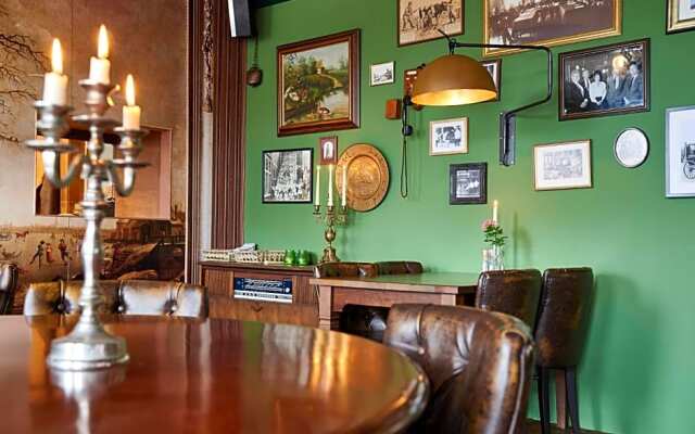 Hotel t Gemeentehuis