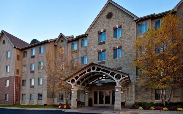 Staybridge Suites Chicago-Oakbrook Terrace by IHG