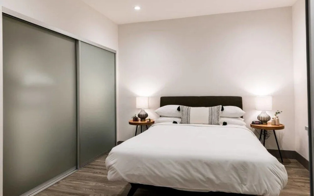 Charming 1 bdrm in DTLA!