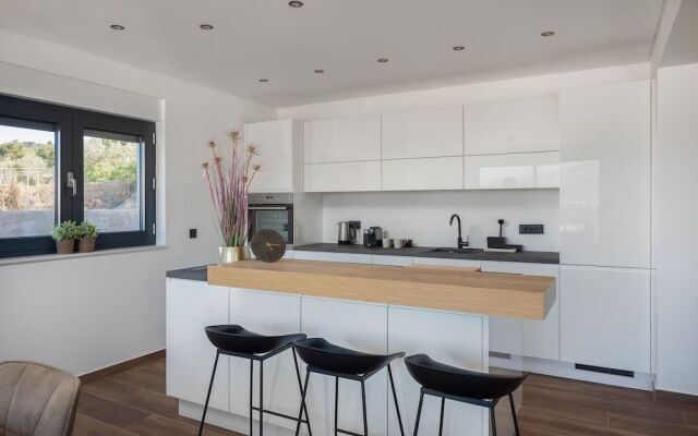 House & Home Slatine