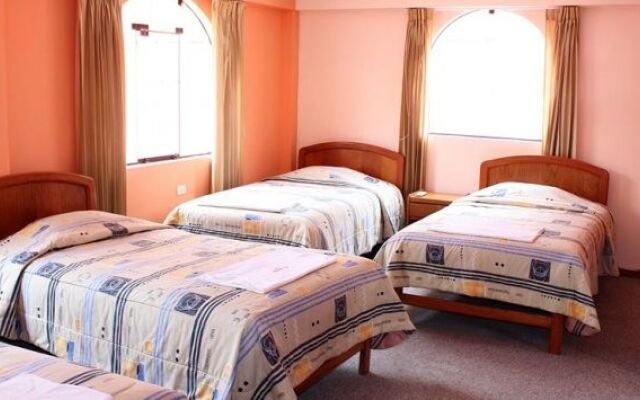 Premier Plaza Hotel