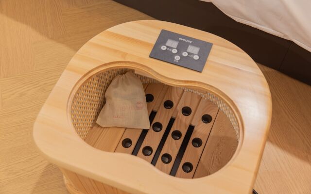 DongRae Denbasta Hotel