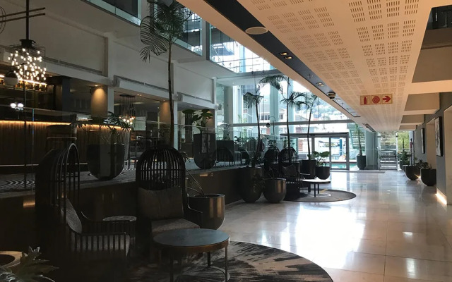 The Capital 15 on Orange Hotel & Spa