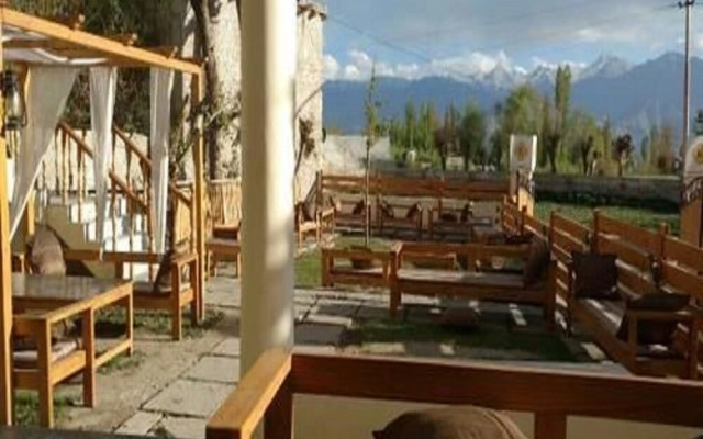 Karakoram Hotel