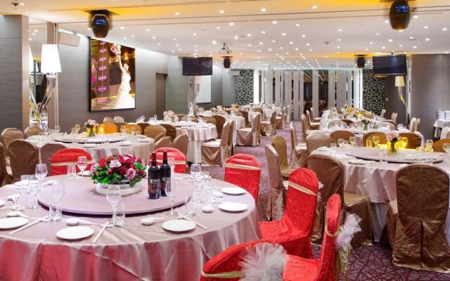 CHECK inn Select Taichung Dadun