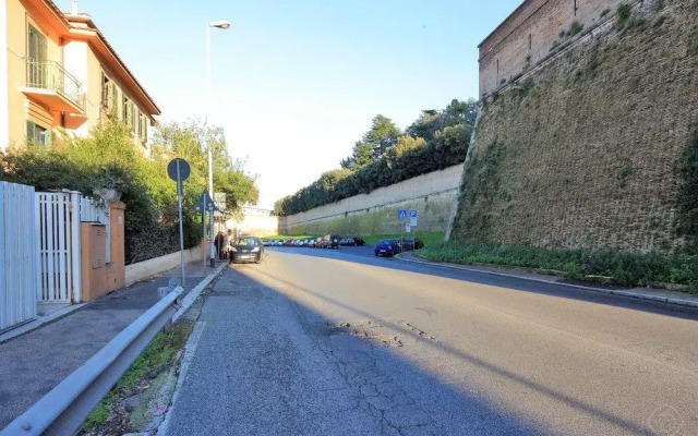 Vatican - WR Apartments