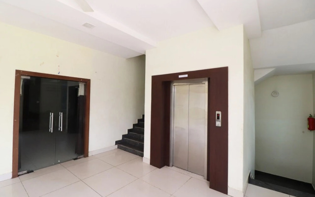 OYO 6993 Hotel Rk Residency