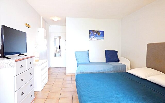 Studio in Les Trois-îlets, With Wonderful City View, Balcony and Wifi - 80 m From the Beach