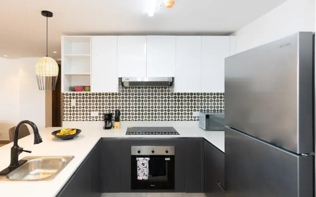 The Travelers Condo by Acomodo