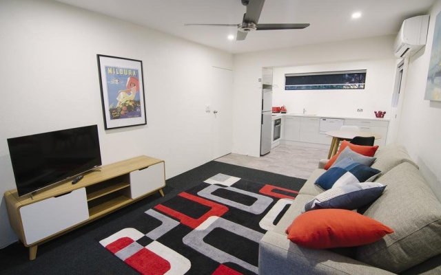The Riverview BnB – Guest Rooms – Buronga