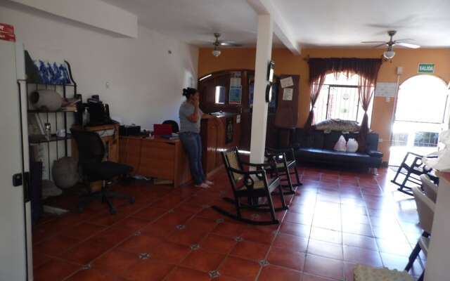 Hotel Leo y Pinita