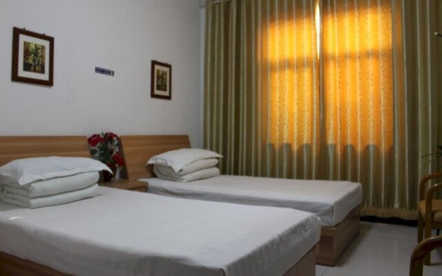 Quanyou Hostel