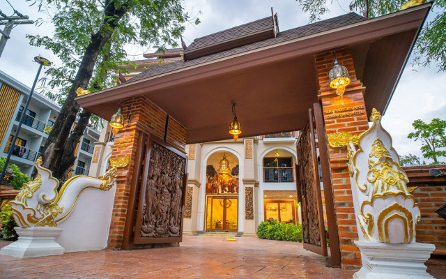 Siri Nakornpink Chiang Mai Hotel (Sha Plus+)