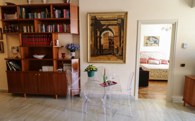 Rome King Suite