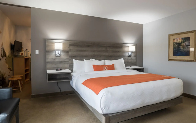 Amsterdam Inn & Suites Moncton