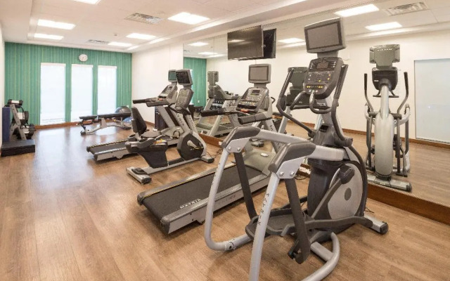 Holiday Inn Express Hotel & Suites Bay City by IHG