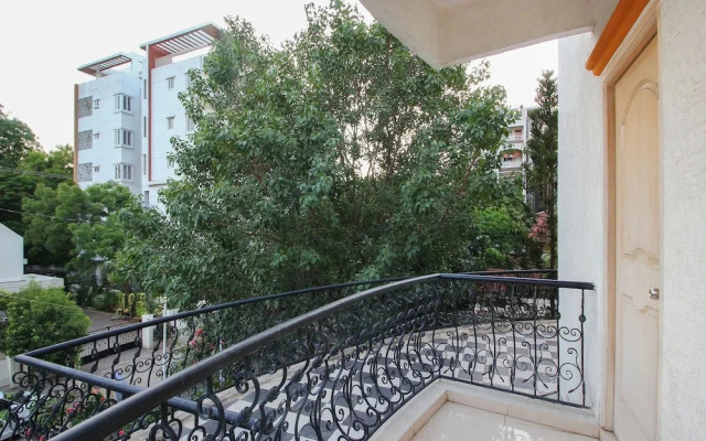 Hallmark Begumpet By OYO Rooms