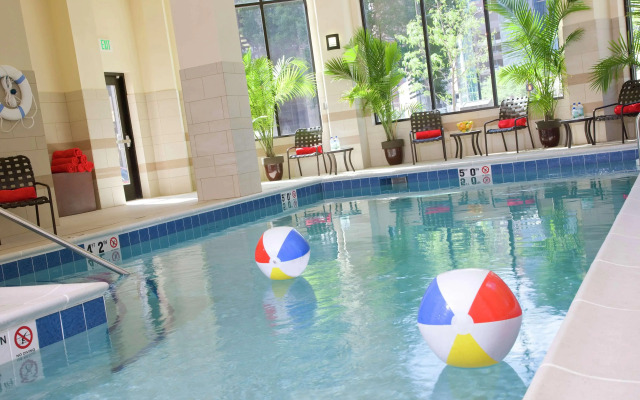 Hilton Garden Inn Minneapolis Downtown