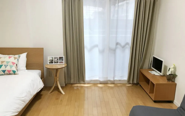 Rebanga Namba Minami Apartment