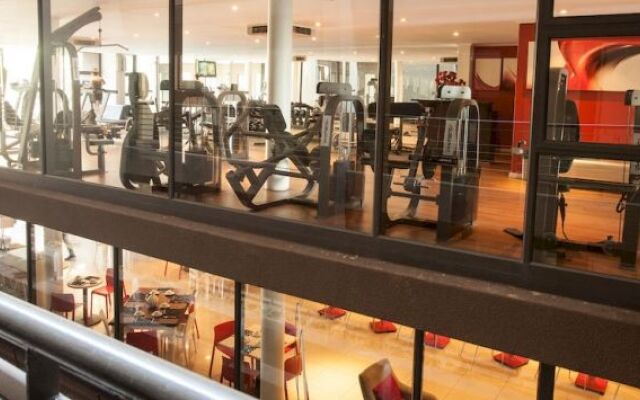 Urban Hip Hotels - The Nicol